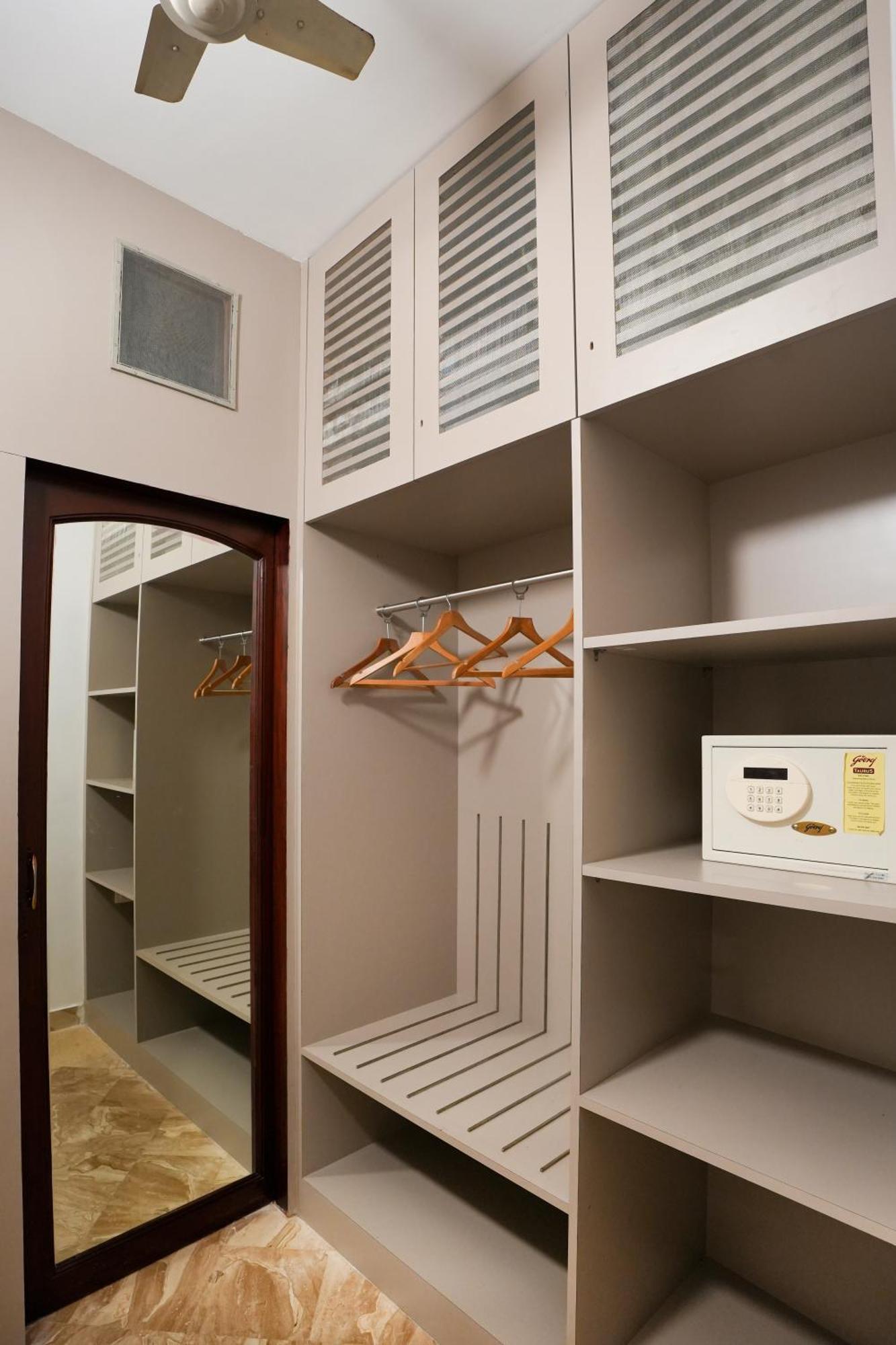 Avenue 11 Boutique Residences, Poes Garden Τσενάι Εξωτερικό φωτογραφία