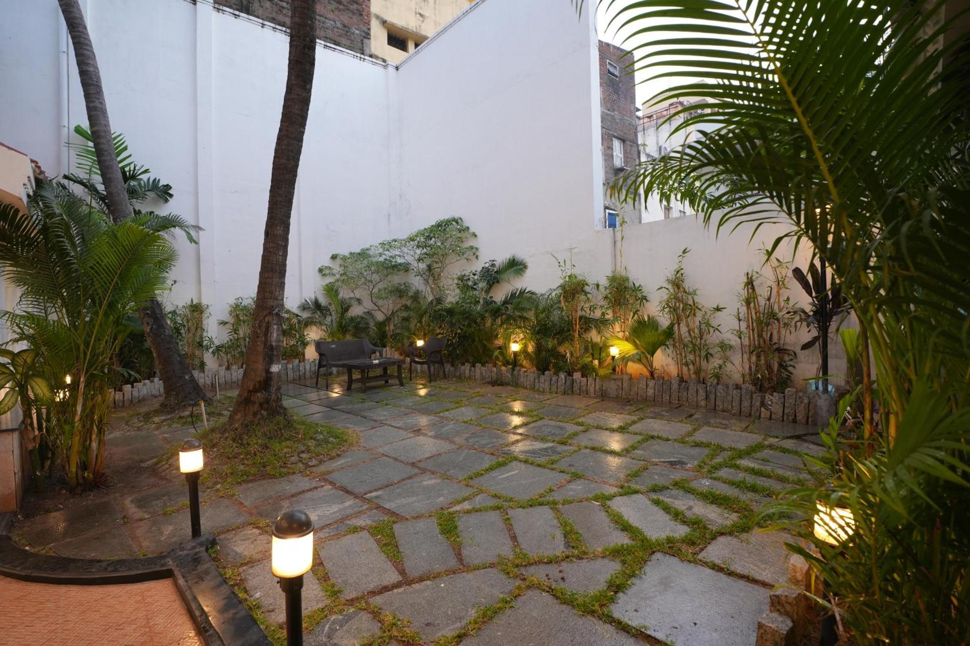 Avenue 11 Boutique Residences, Poes Garden Τσενάι Εξωτερικό φωτογραφία