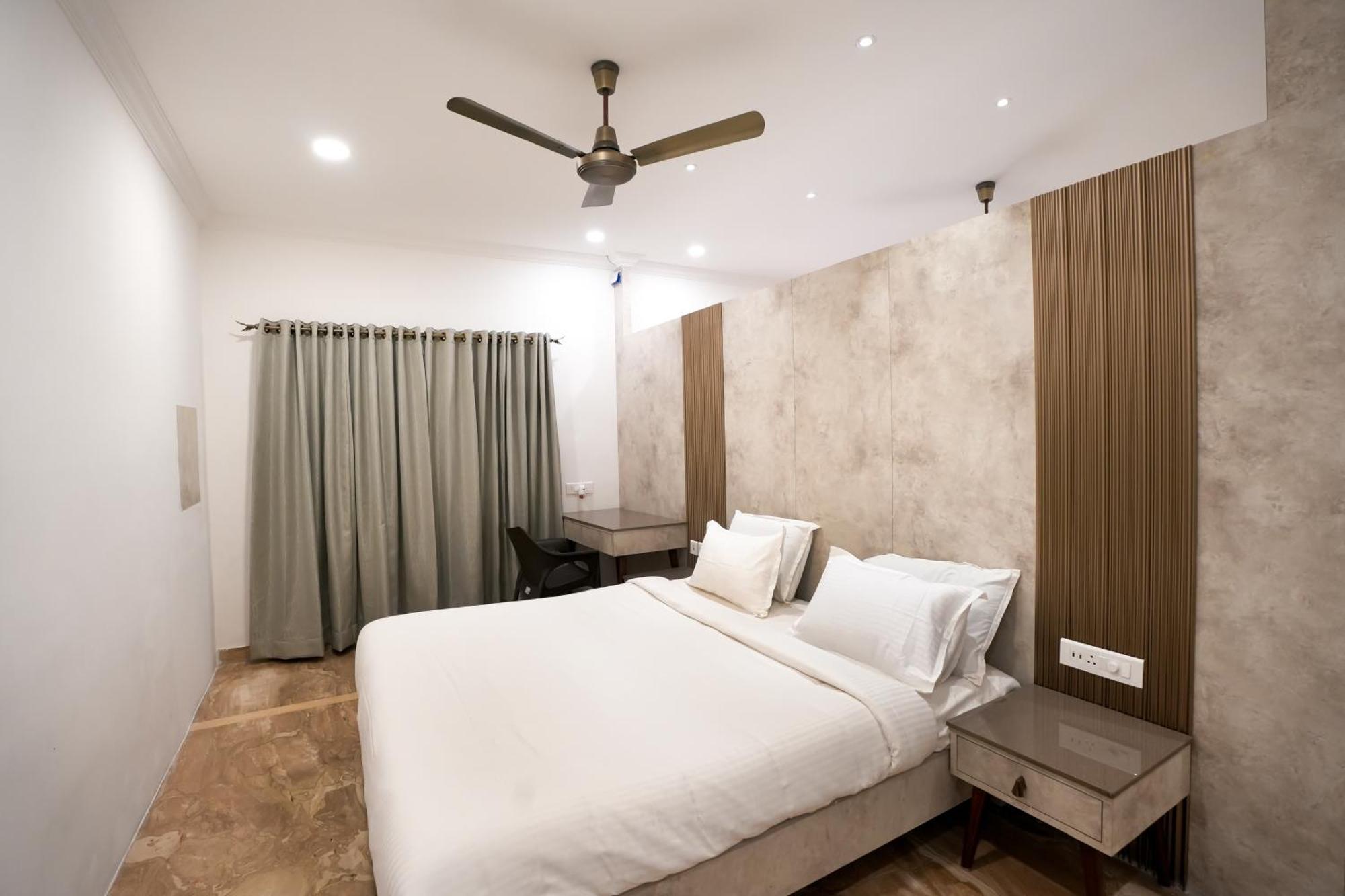 Avenue 11 Boutique Residences, Poes Garden Τσενάι Εξωτερικό φωτογραφία