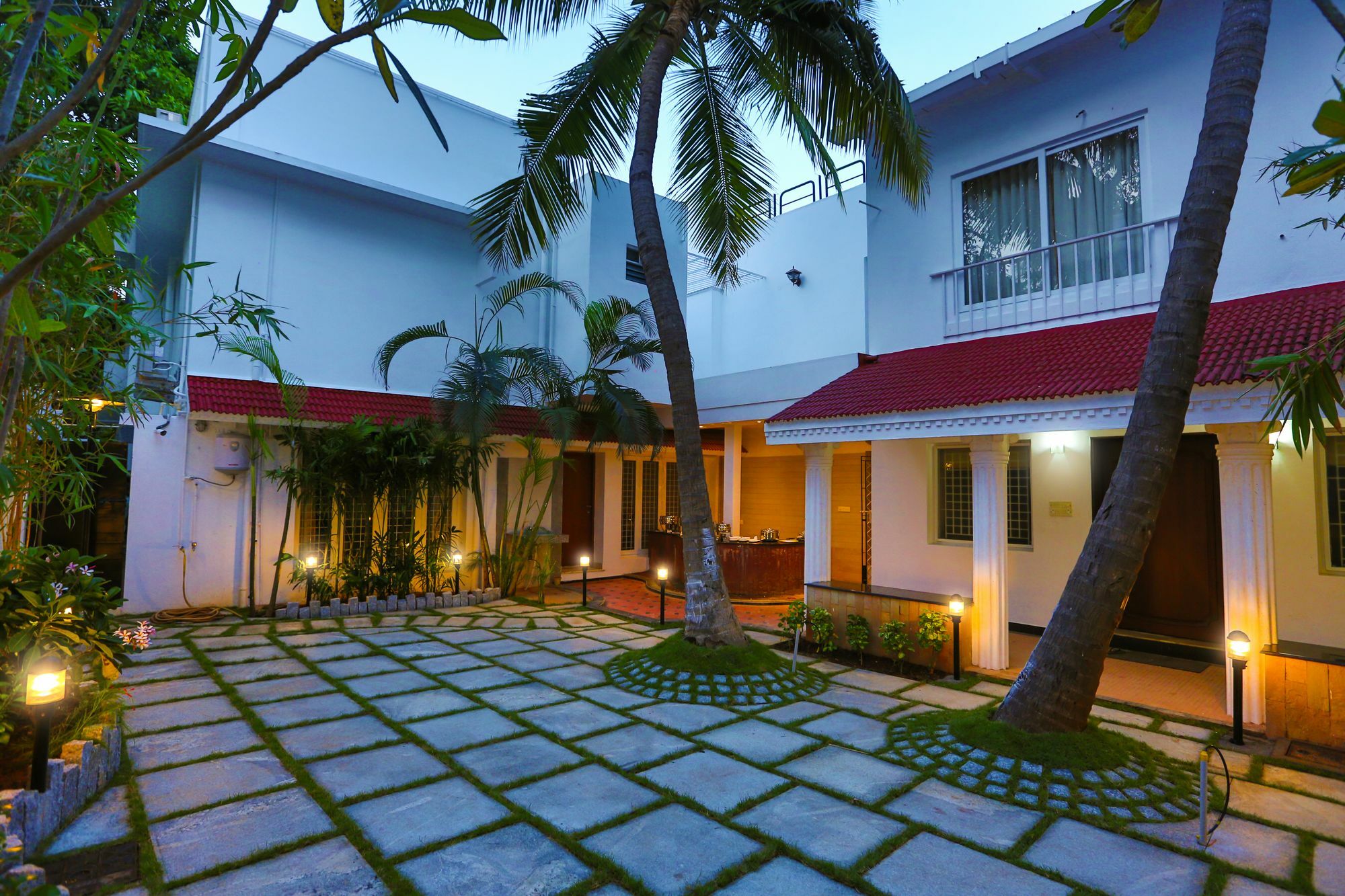 Avenue 11 Boutique Residences, Poes Garden Τσενάι Εξωτερικό φωτογραφία