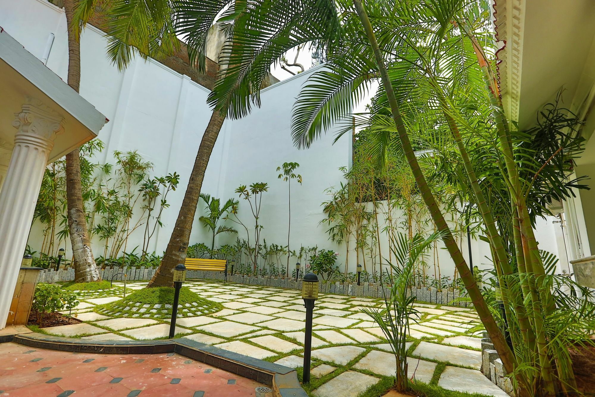 Avenue 11 Boutique Residences, Poes Garden Τσενάι Εξωτερικό φωτογραφία